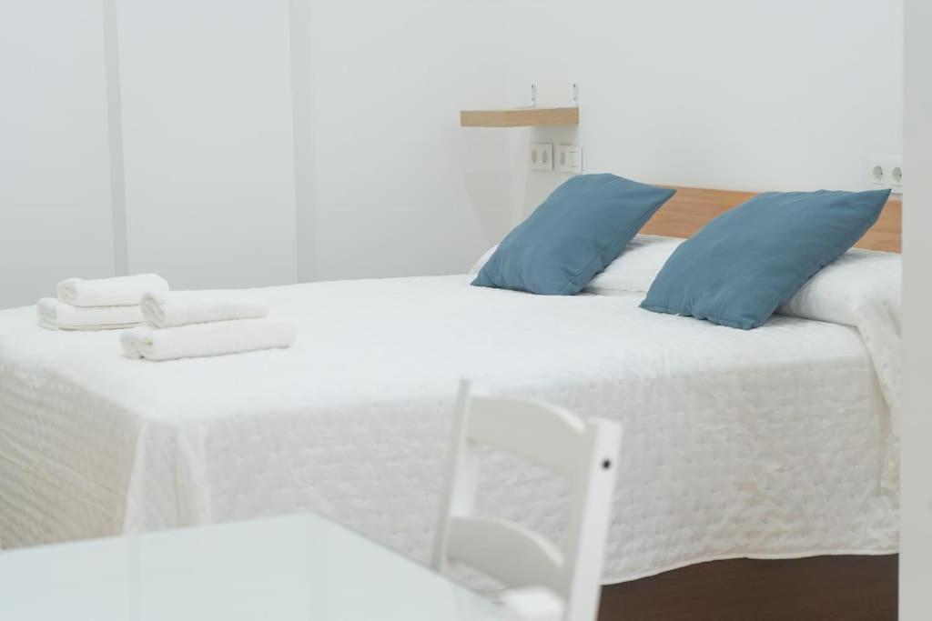 Estudio A Estrenar En San Bernardo 세비야 외부 사진